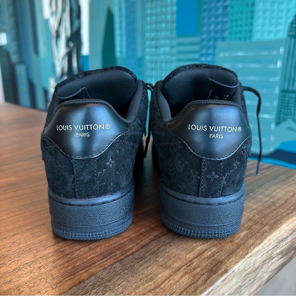 Louis Vuitton x Nike Air Force 1 Black 8.5 - Picture 6 of 16